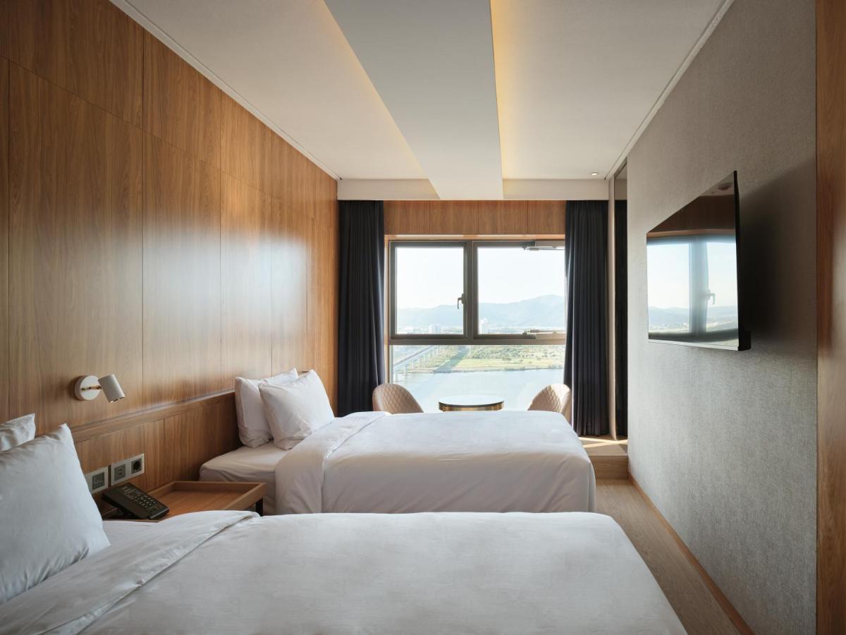 Hotel Tt Gupo Пусан Екстер'єр фото